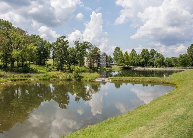 Hollowed Branch Hideaway Condo Branson Luaran gambar